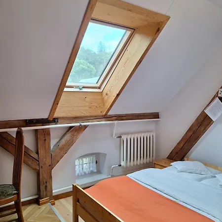 农家乐 Folwark Stronie Śląskie